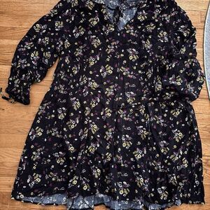Torrid Women's Black Tie Neck Floral Print Challis Smocked Waist Dress Size 4